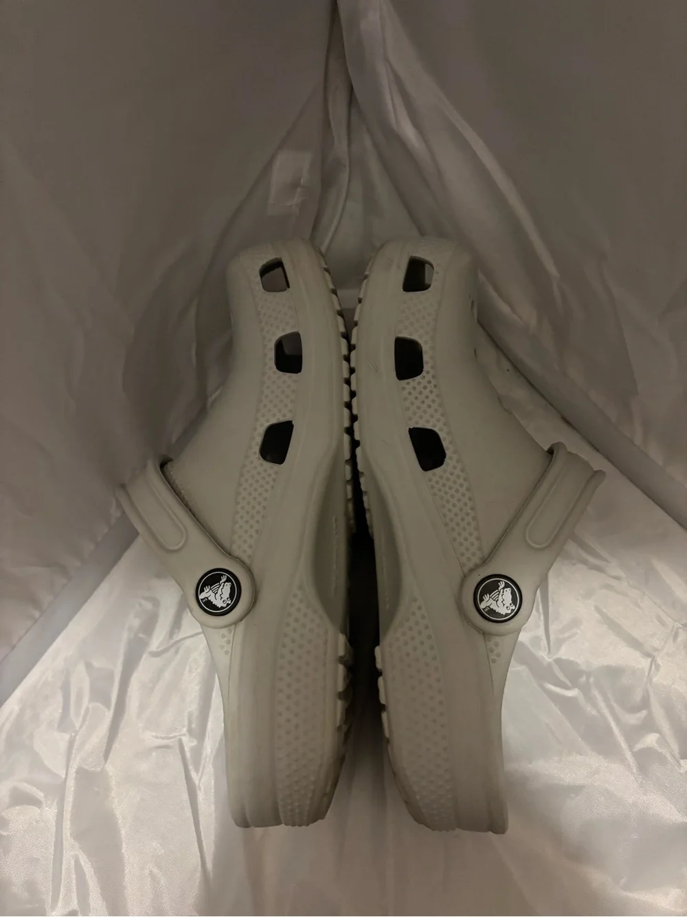 CROCS Kids Classic Clog in Light Gray